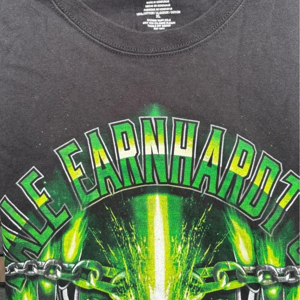 Dale earnhardt graphic cut tank - Picture 4 of 4